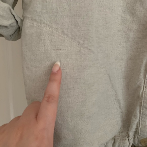 Linen blend buttoned top - Picture 3 of 8